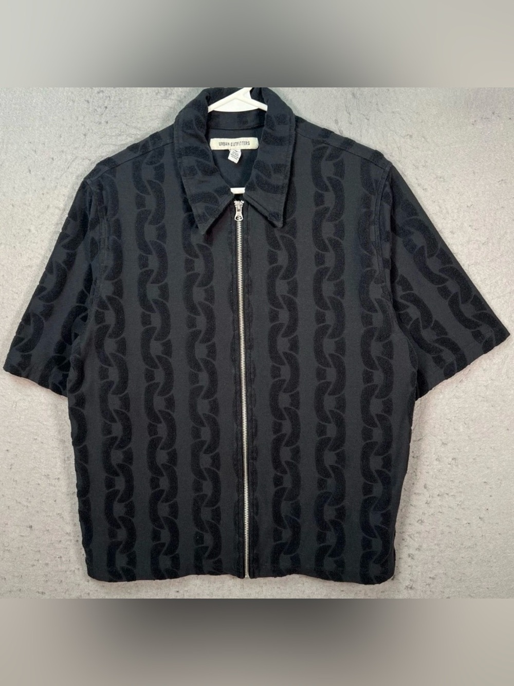 Urban Outfitters Mens Black Textured Chain Detail Short Sleeve Zip Top Jacket M
